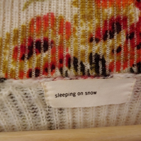 Anthropologie Miss Rosie Sweater Sleeping on Snow Rose Floral Cardigan Small - Picture 3 of 13